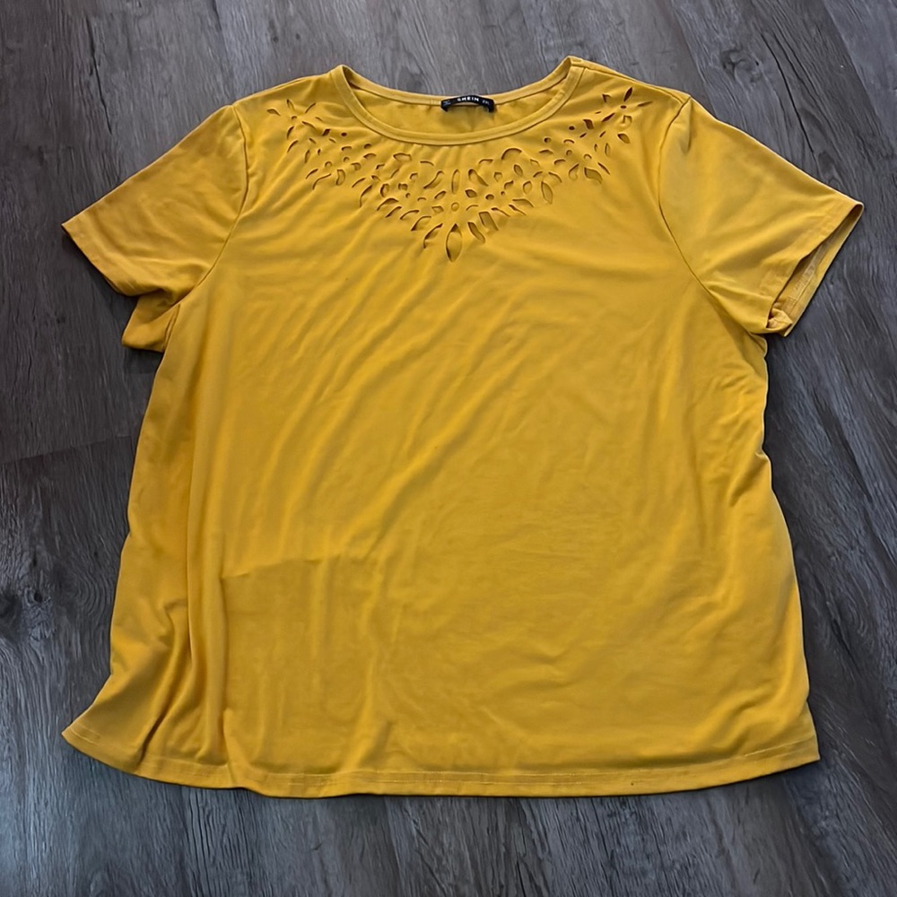 SHEIN Curve cut out shirt